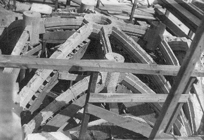 Looking down on the ribbing of the sanctuary vault above the altar. On the underside of the four drums were later carved the heads of the four beasts described in the Bokk of Revelation.